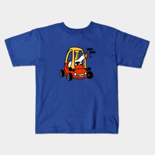 Goose road rage Kids T-Shirt